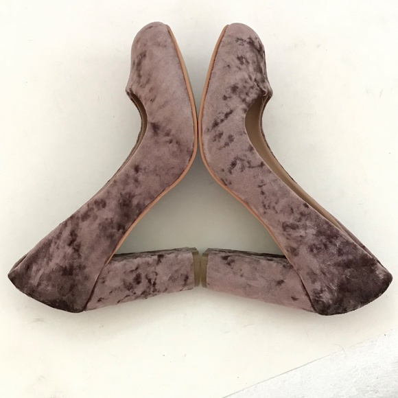 PATRIZIA By SPRING STEP Velvet Heels Block Heel Pump Lilac Size 7.5 - Picture 12 of 16